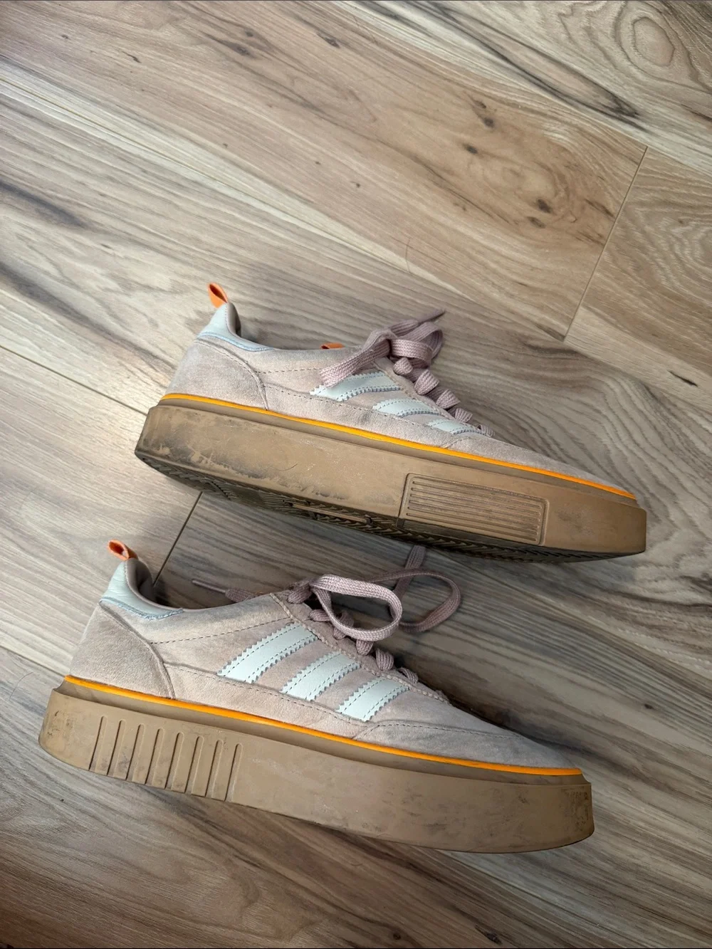 Adidas Women's Super Sleek 72 'Ash Pearl Gum' sneakers